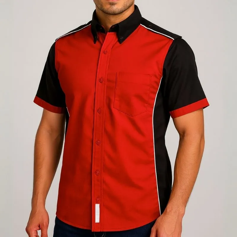 Atractiva camisas poliéster bicolor roja y negra de manga corta, ideal para uniformes modernos y un estilo juvenil en el trabajo.